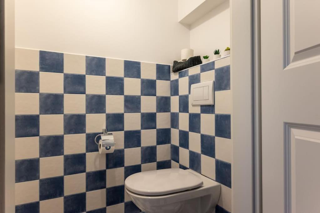 דירות וינה Cozy 1Br Duplex Near Center By Hm מראה חיצוני תמונה